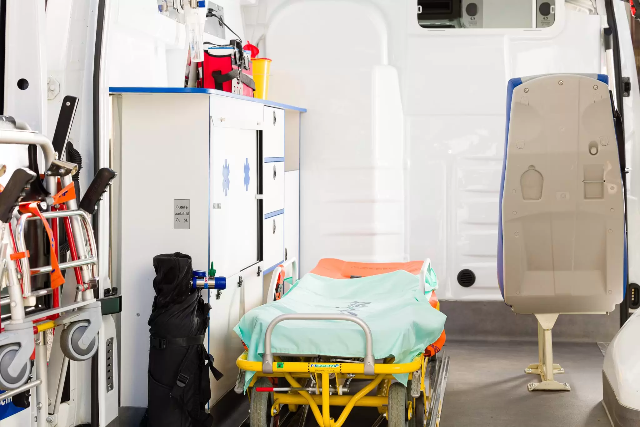 Ambulanță Transport