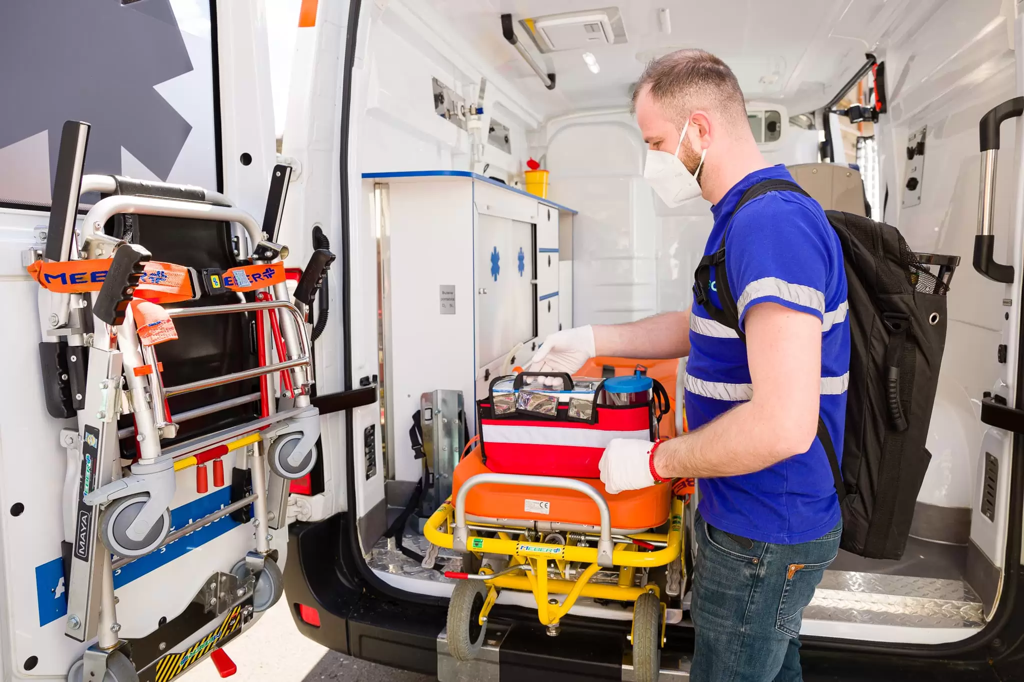 Ambulanță Transport Internațional